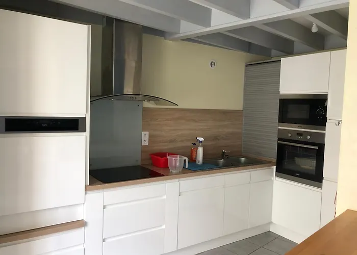 Le Laurier * Saint-James